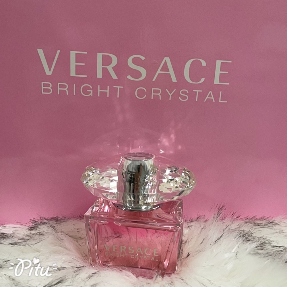 VERSACE GIFT SET - BRIGHT CRYSTAL PERFUME/ SUMMER BACKPACK- limited edition - Picture 2 of 15
